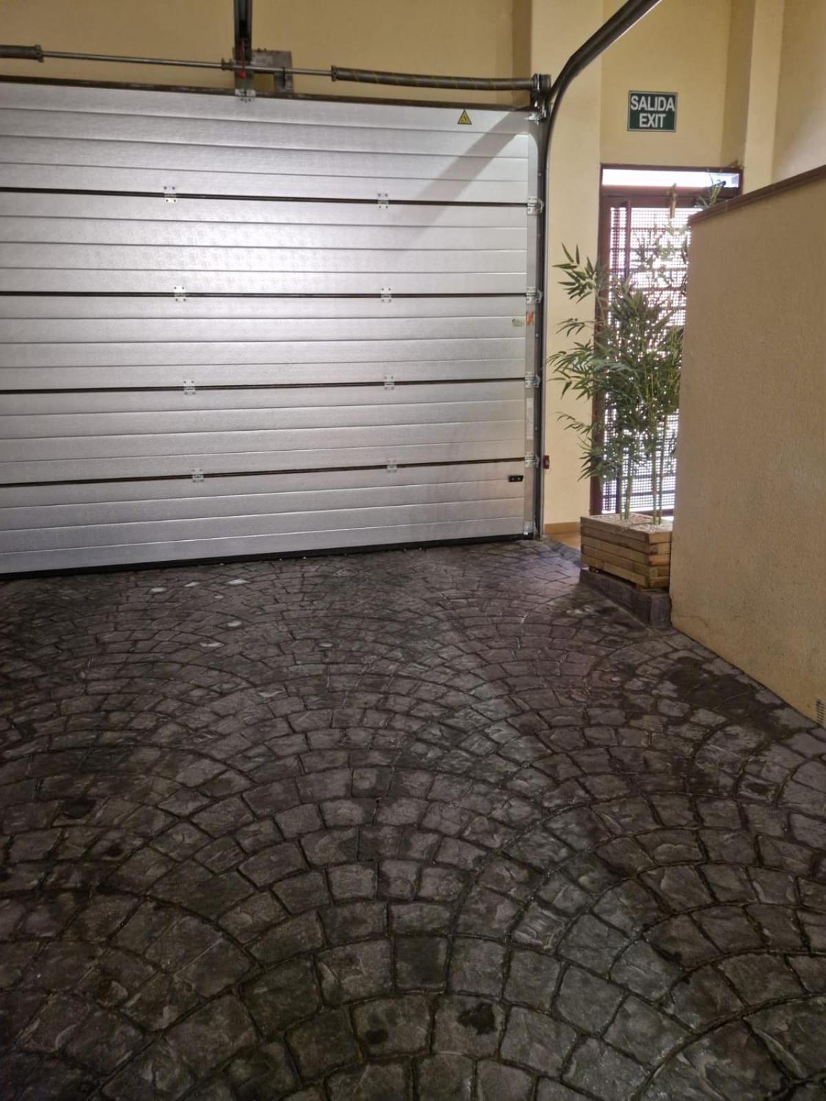 דירות אלקאלה דה הנארס La Casona Del Eboni מראה חיצוני תמונה